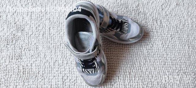 Маратонки за момиче , снимка 4 - Детски обувки - 39815335