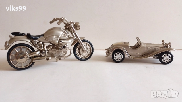 Метални мотор и ретро количка - часовници, снимка 3 - Колекции - 52402973