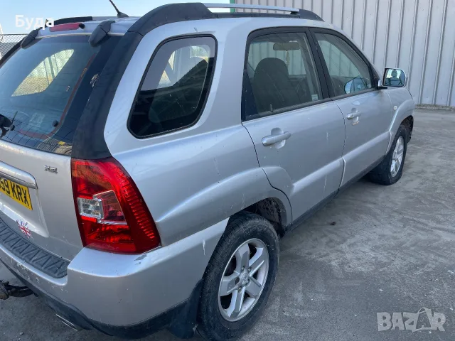 Kia Киа 2.2 с дясен волан, снимка 14 - Автомобили и джипове - 56041790