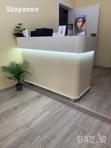 Рецепция с амбиентно осветление, снимка 3 - Друго оборудване - 53772884