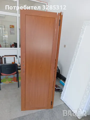 Врата, 68/198см, алуминиева, снимка 4 - Врати за баня - 49113362