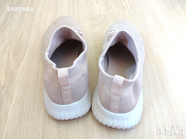 Спортни обувки 35 номер - 10 лв, снимка 4 - Детски маратонки - 41410853