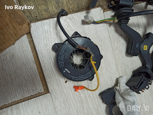  Лентов кабел за Airbag за Opel Vectra B Estate , 90507514