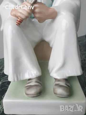 2бр Zsolnay Pecs статуетка 33см/стара унгарска порцеланова фигура/седнал мъж-овчар, снимка 8 - Статуетки - 49577395