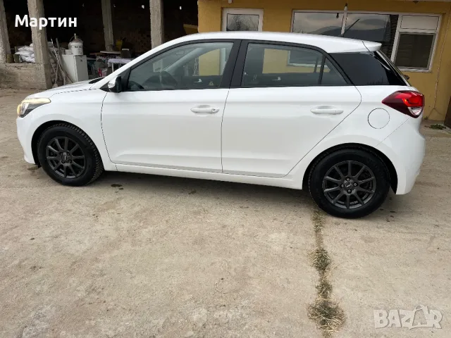 Hyundai i20 Active, снимка 8 - Автомобили и джипове - 49627449