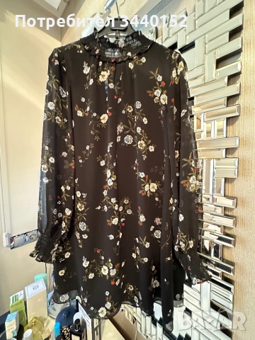 Рокля с цветен принт, снимка 2 - Рокли - 51632149