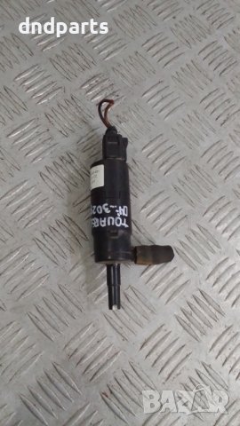 Помпичка чистачки VW Touareg 2004г.	