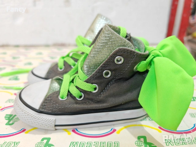 Детски кецове Converse 22 номер, снимка 3 - Детски маратонки - 53336154
