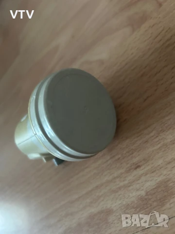 Сателитен Конвертор , снимка 2 - Приемници и антени - 51109001