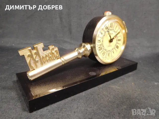 СТАР РЕТРО СОЦ СССР МЕХАНИЧЕН ЧАСОВНИК БУДИЛНИК СЛАВА КЛЮЧ МОСКВА, снимка 3 - Антикварни и старинни предмети - 49660582