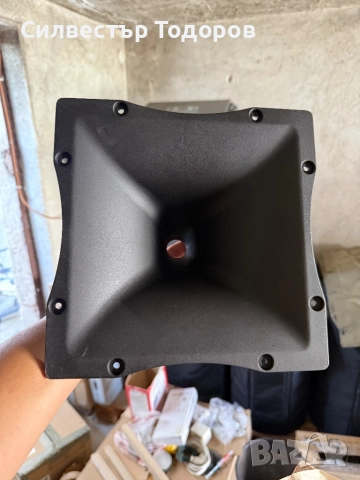 Продавам алуминиева хорна за драйвър 1" и 1.4", снимка 1