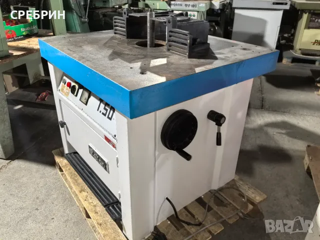 Италианска фреза с 4 вида обороти до 11 500 , снимка 2 - Други машини и части - 47271798