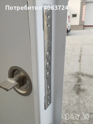 метална врата за къща със стъкло в цвят бяло, антрацит и орех, снимка 3 - Входни врати - 50729804