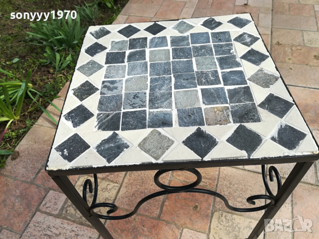 КРАСИВА МАСИЧКА ОТ ГЕРМАНИЯ 30Х30Х34СМ 1703240700, снимка 4 - Антикварни и старинни предмети - 44802339