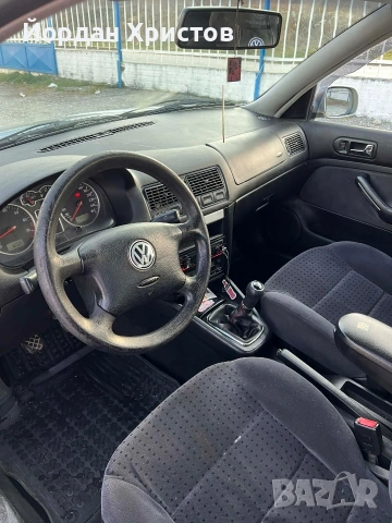 Продавам Volkswagen Golf 4 1.6, снимка 10 - Автомобили и джипове - 53854803