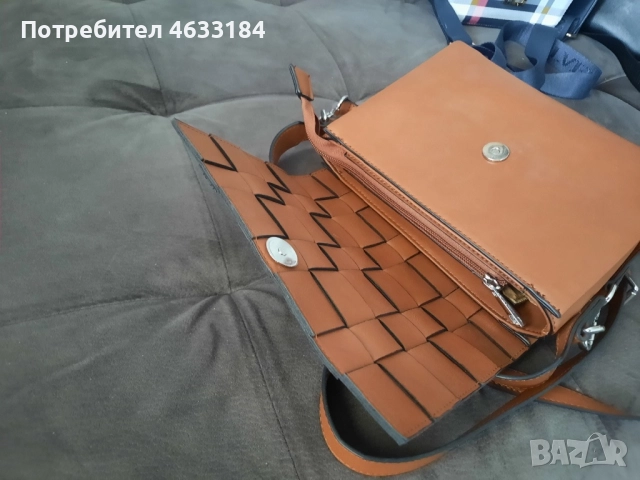 Дамска чанта, снимка 2 - Чанти - 52182723