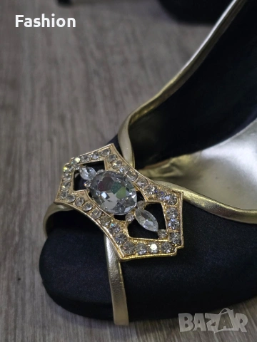 Уникални черни обувки на ток с кристали от сатен на ROBERTO ZAGO., снимка 2 - Дамски обувки на ток - 53412207