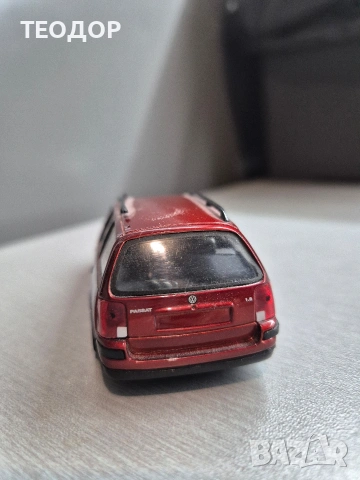 Умален модел на WV Passat b5, снимка 2 - Колекции - 53179808