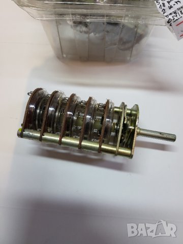 Немски галетен превключвател, галетен ключ - 5 секции;0+8пол.18кр.2к-та. ф54х85 мм