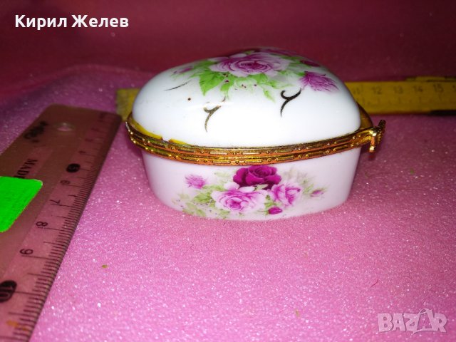 КРАСИВА ПОРЦЕЛАНОВА КУТИЙКА За БИЖУТА - СЪРЧИЦЕ с ФЛОРАЛНА ТЕМАТИКА на КАПАЧЕТО 42859, снимка 8 - Други ценни предмети - 44312288