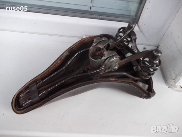 Седалка "Lepper" кожена за колело холандска много стара, снимка 12 - Други ценни предмети - 36005610