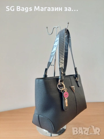 Guess дамска чанта стилна код 134, снимка 14 - Чанти - 47415633