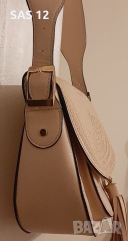 Стабилна,бежова чанта с розов оттенък, снимка 4 - Чанти - 40855104