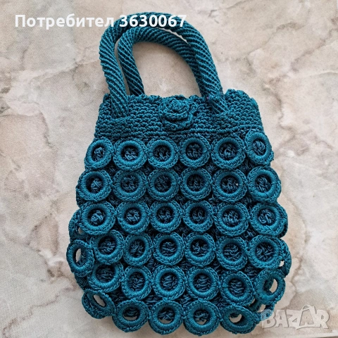 Малка дамска чанта , снимка 2 - Чанти - 53656823