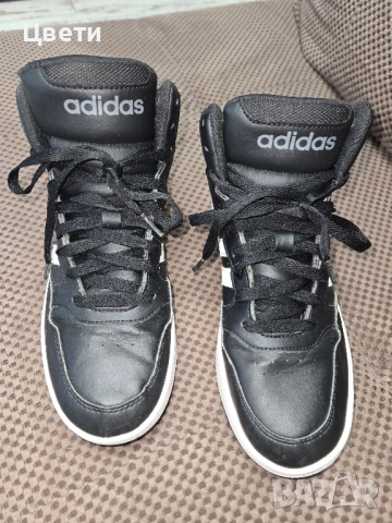 Маратонки високи АДИДАС 38-39 номер