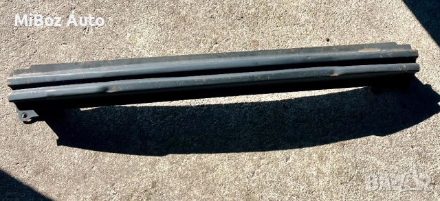 Греда задна броня Фолксваген Голф 6 VW Golf