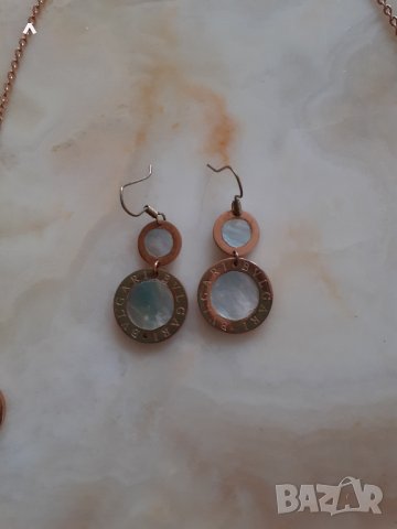 Колие и обици BVLGARI, снимка 3 - Бижутерийни комплекти - 41319487