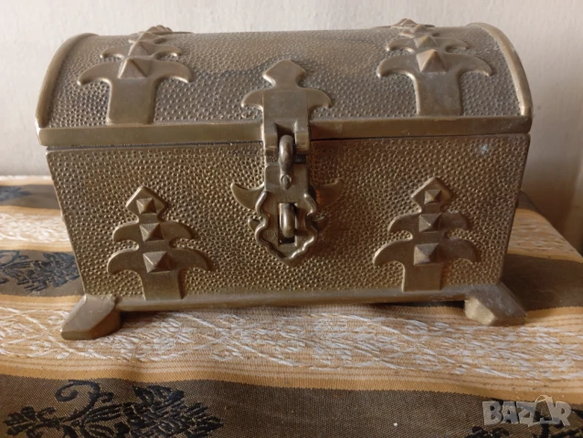 Кутия за бижута- ракла