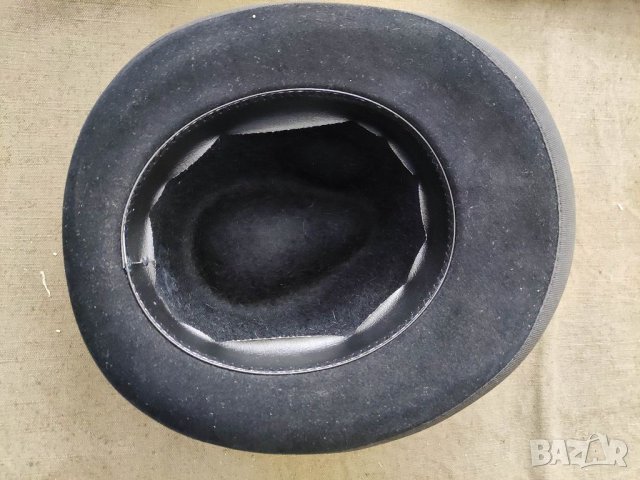 Продавам  елегантна шапка на Ирина Сардарева, снимка 2 - Шапки - 34650261