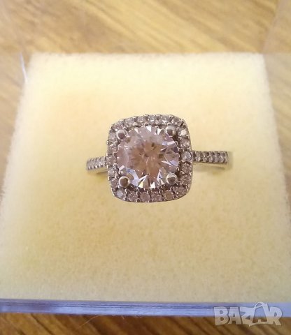 Сребърен пръстен с циркониеви кристали Сваровски, снимка 2 - Пръстени - 35725997