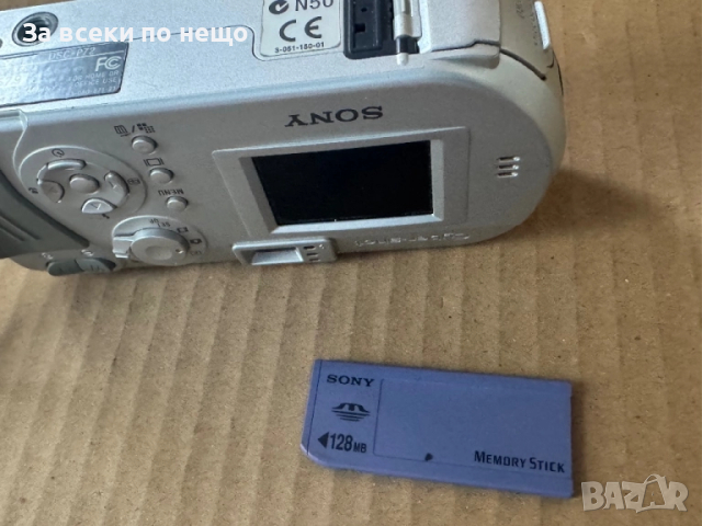 Цифров фотоапарат Sony Cybershot DSC-P72 , Sony DSC-P72 , 3.2mp , Made in Japan, снимка 8 - Фотоапарати - 51622107