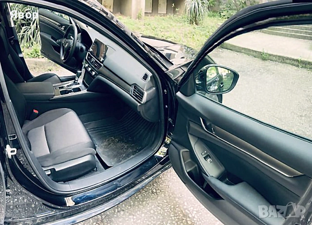 Honda Accord на 24 000 км.! Бартер за имот с доплащане., снимка 12 - Автомобили и джипове - 46097765