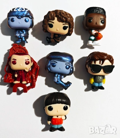 Stranger Things Kinder Joy 