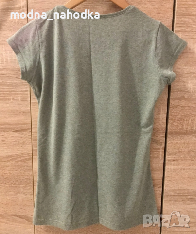 Дамска тениска, снимка 2 - Тениски - 36400619