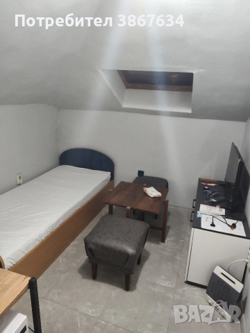 Таванско Ателие под наем , снимка 3 - Стаи под наем - 52712093