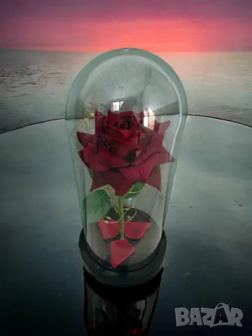 Красива осветена роза в стъкленица с красива подаръчна кутия, снимка 3 - Декорация за дома - 48574388