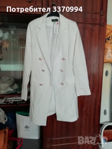 Красиво, стилно бяло сако , снимка 3 - Сака - 40873540