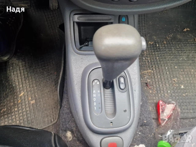 Рено Клио 1.6 90 коня автоматик , снимка 13 - Части - 52355355