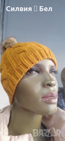Дамска шапка, снимка 2 - Шапки - 34573273