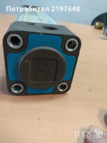 Пневматичен цилиндър 40х200 ISO6431, снимка 2 - Резервни части за машини - 35892561