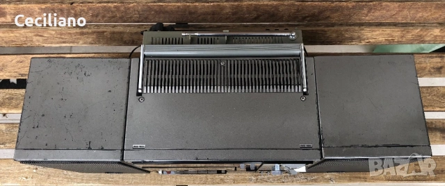 Радиокасетофон HITACHI TRK-9300W, снимка 9 - Радиокасетофони, транзистори - 53064695