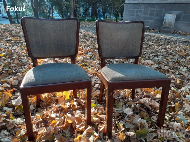 THONET НАХОДКА Два стола Тонет Австрия - оригинални