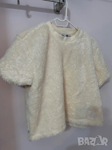 Дамска пухкава блузка Адидас, снимка 3 - Тениски - 53212521