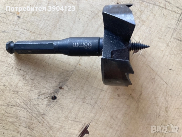 DeWalt фрезер за дърво 68 мм, снимка 2 - Други инструменти - 52649988