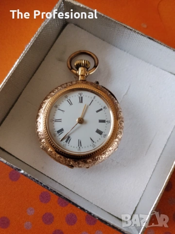 Джобен златен часовник