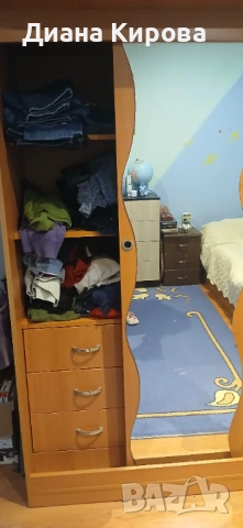 Гардероб с плъзгащи врати и огледала, снимка 2 - Гардероби - 53458822